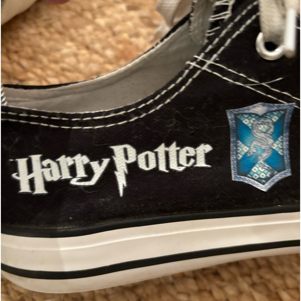 Harry Potter Slytherine‎ low top sneakers size 40 EU 8.5-9 in women’s